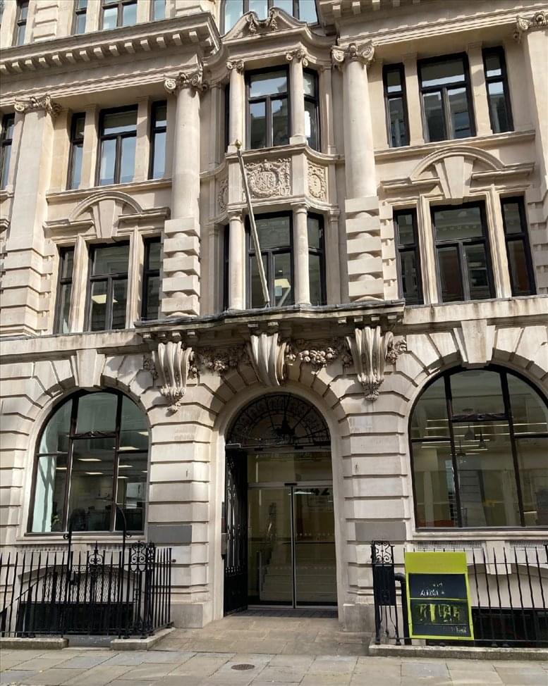 42 New Broad Street available for companies in Whitechapel
