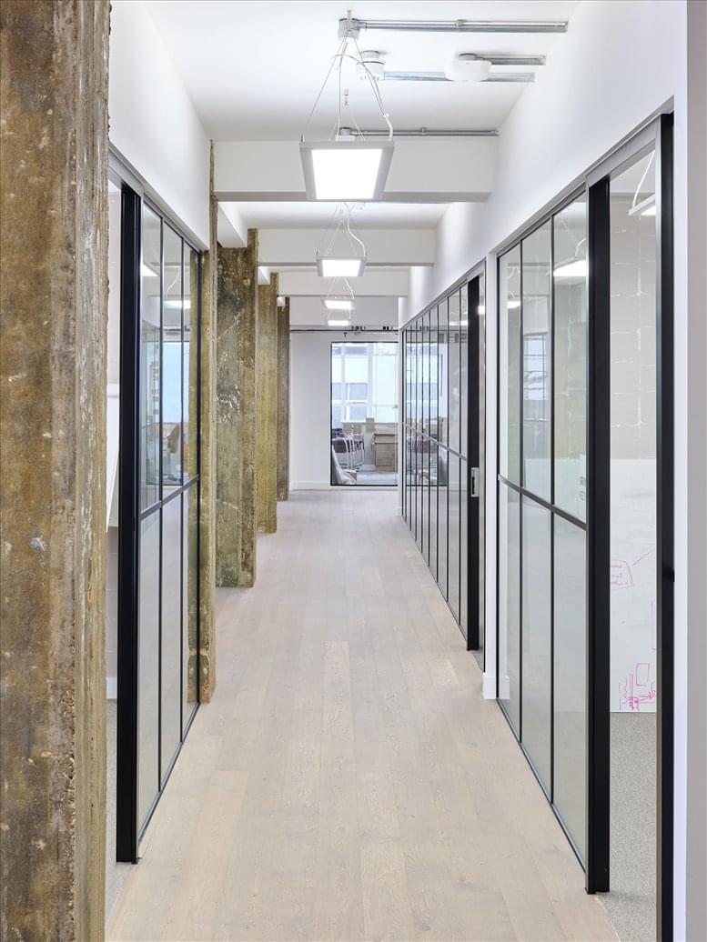 Office for Rent on 229-231 High Holborn, Beyond Kingsbourne House Holborn