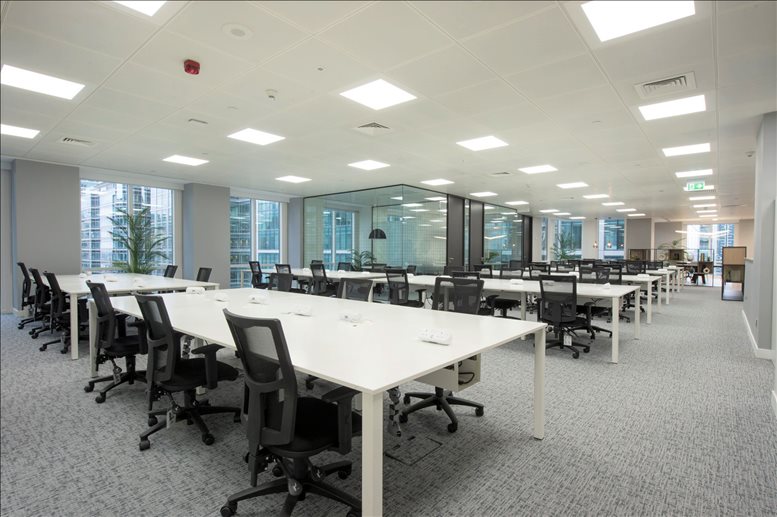 One Canada Square available for companies in Canary Wharf