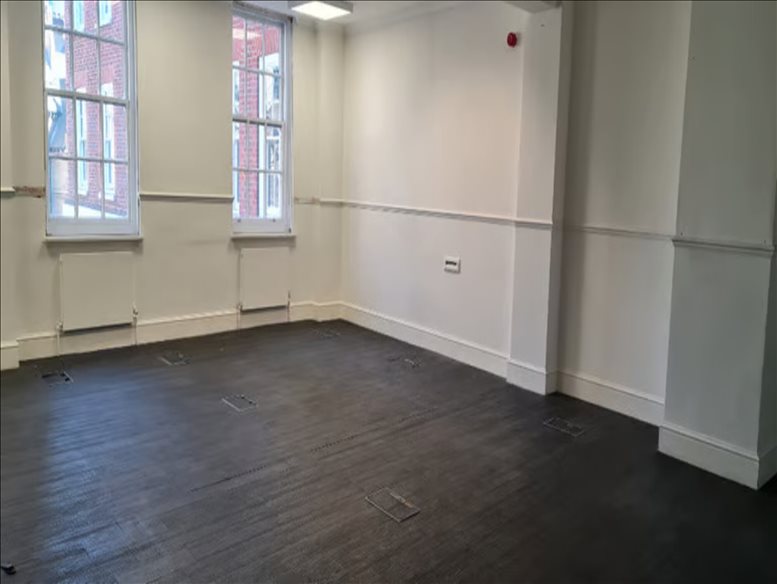 Photo of Office Space on 5 Holborn Circus, Thavies Inn House Fleet Street