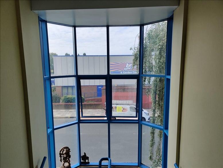 Cygnus Business Centre, Dalmeyer Rd, Unit 28 Office for Rent South London