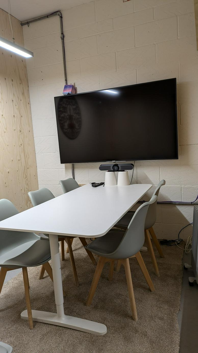 Stratford Office Space for Rent on 419 Wick Lane, Unit 4