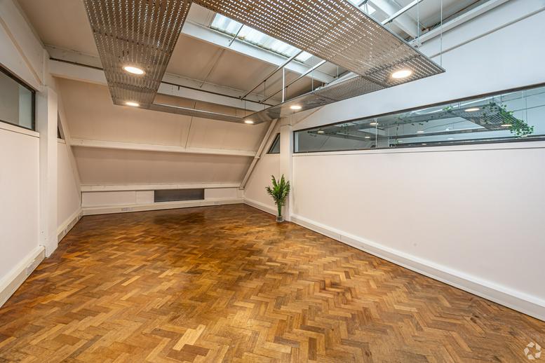 Image of Offices available in Fulham: 91 Peterborough Road