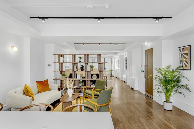 Photo of Office Space on 140 Wardour St Soho