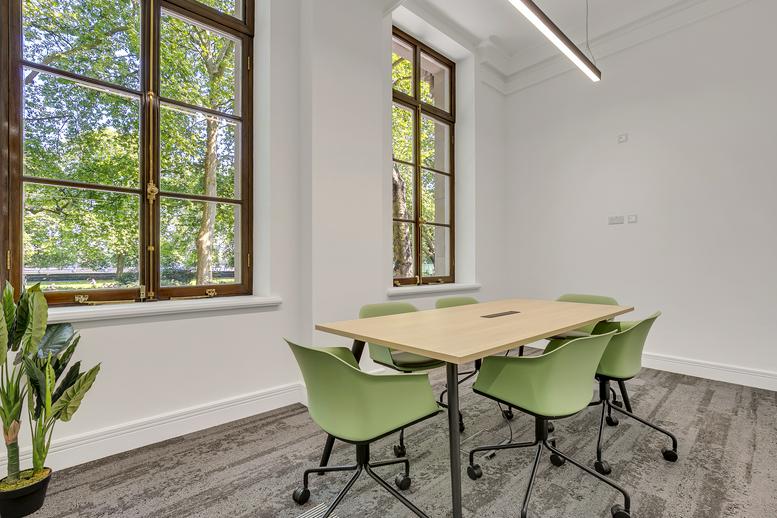 Photo of Office Space on 4 Millbank Westminster