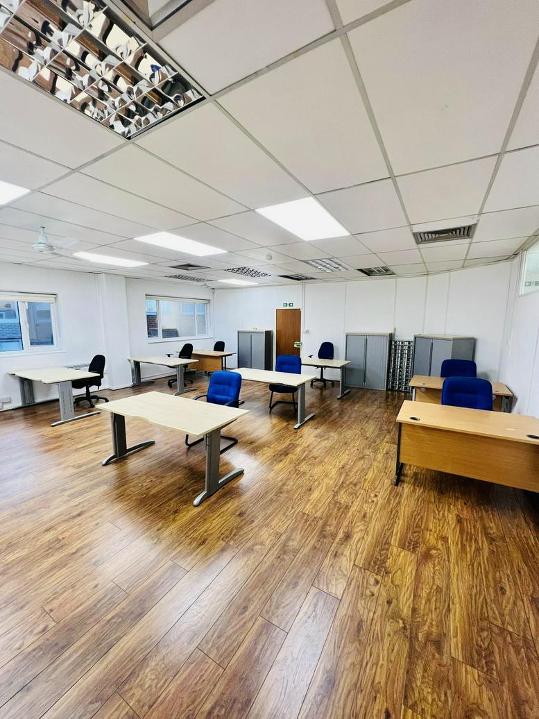 Walnut Tree Close Office Space Chessington