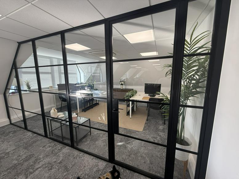 16-22 West Street Office for Rent Sutton