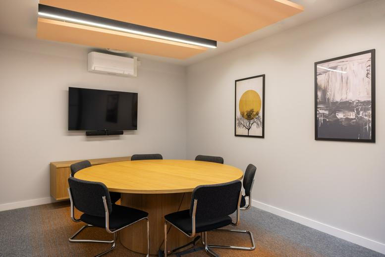 East London Office Space for Rent on 369, Mentmore Terrace