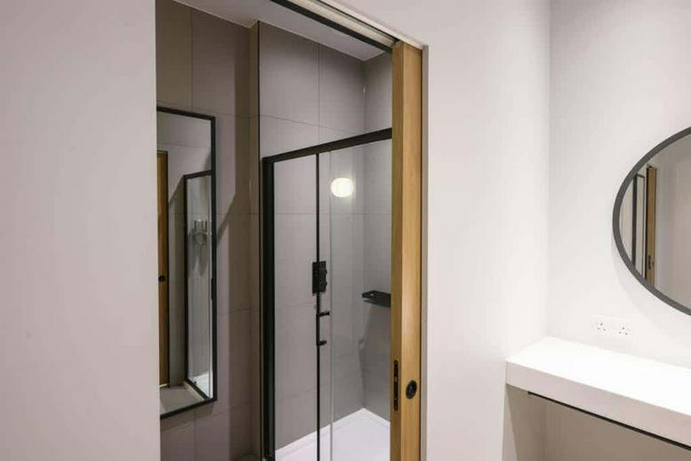 This is a photo of the office space available to rent on 68, Alie Street