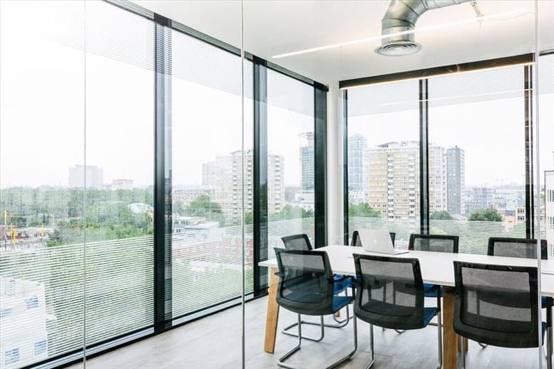 Rent Old Street Office Space on 168-172 Old Street, City Fringe