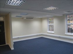 41 Overy Street available for companies in Dartford