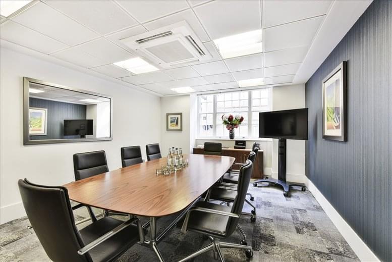 Photo of Office Space on 8-10 Hill Street Mayfair