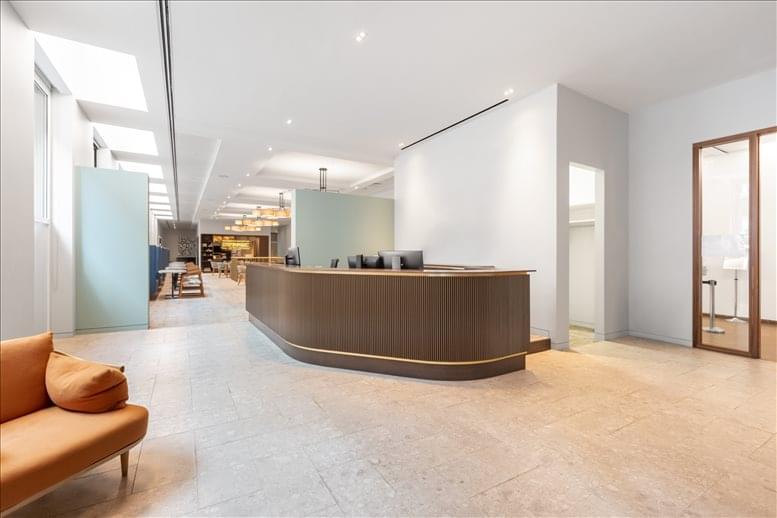 Rent St James's Park Office Space on 8 St James's Square