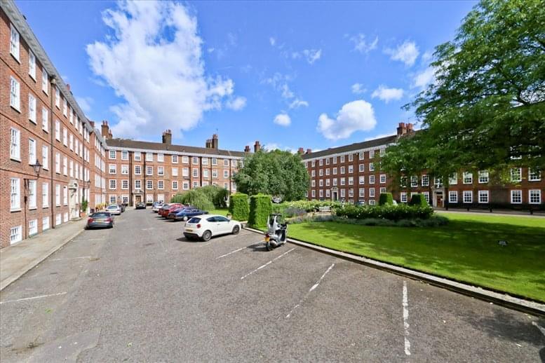 Picture of 10-11 Gray's Inn Square, Holborn Office Space for available in Chancery Lane