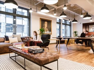 Photo of Office Space on 1 Lloyd's Avenue - The City