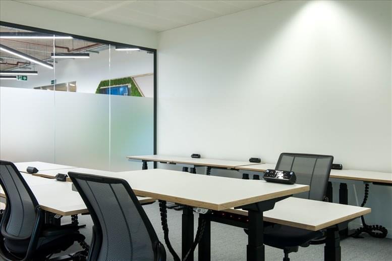 Chiswick Park Office Space for Rent on 566 Chiswick High Road