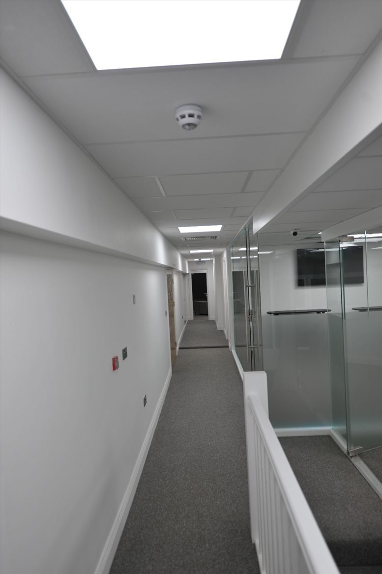 18-20 Commercial Way Office for Rent Park Royal