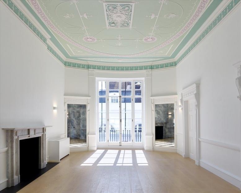 Photo of Office Space on 17 Portland Place, Marylebone Cavendish Square