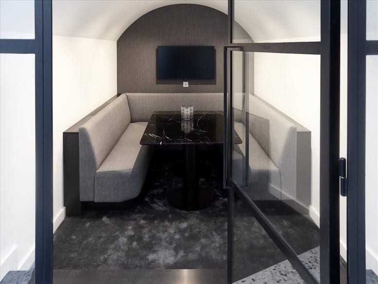 17 Portland Place, Marylebone Office for Rent Cavendish Square