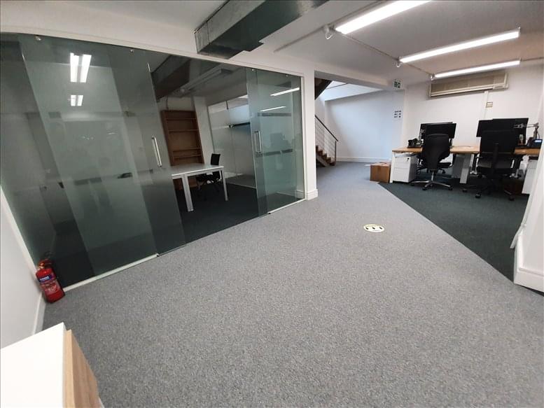 Photo of Office Space on 50 Featherstone Street Old Street