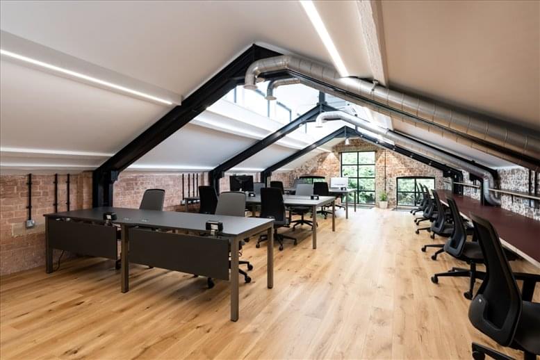 Image of Offices available in Watford: 1a Stonecross, St Albans