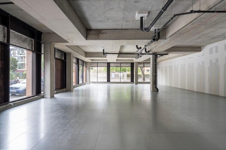 Image of Offices available in Hoxton: 211 Hackney Rd