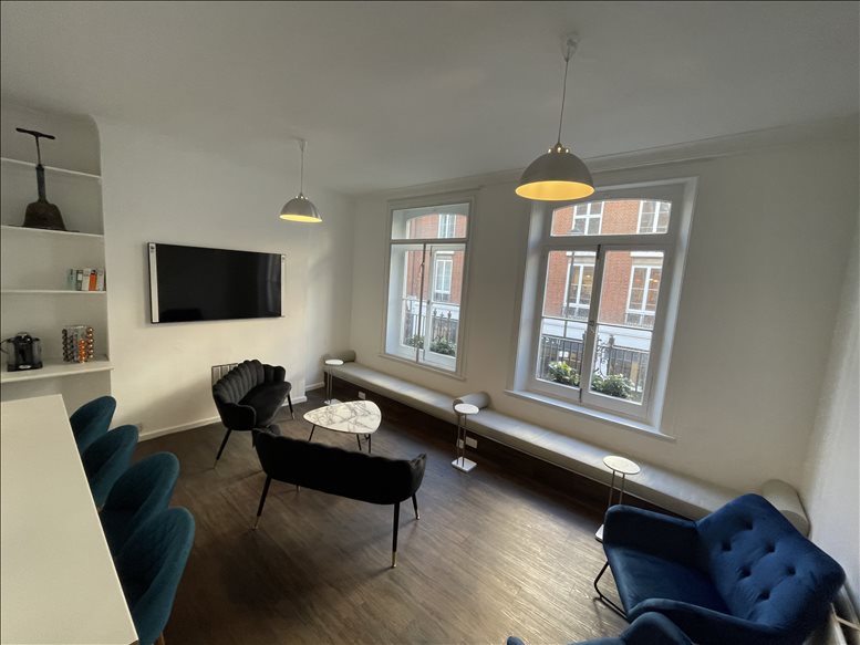 Rent Cavendish Square Office Space on 97 Mortimer Street