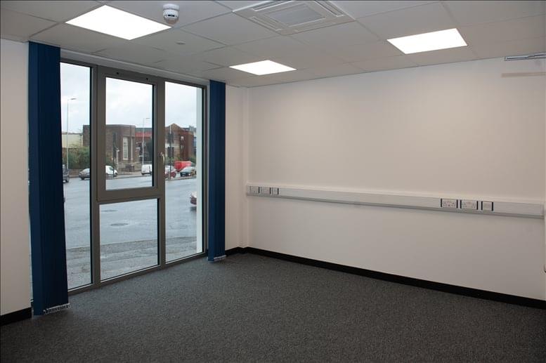 Office for Rent on 893 Great West Road Brentford