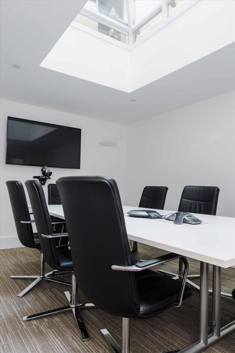 Photo of Office Space on 124 Wigmore Street Marble Arch