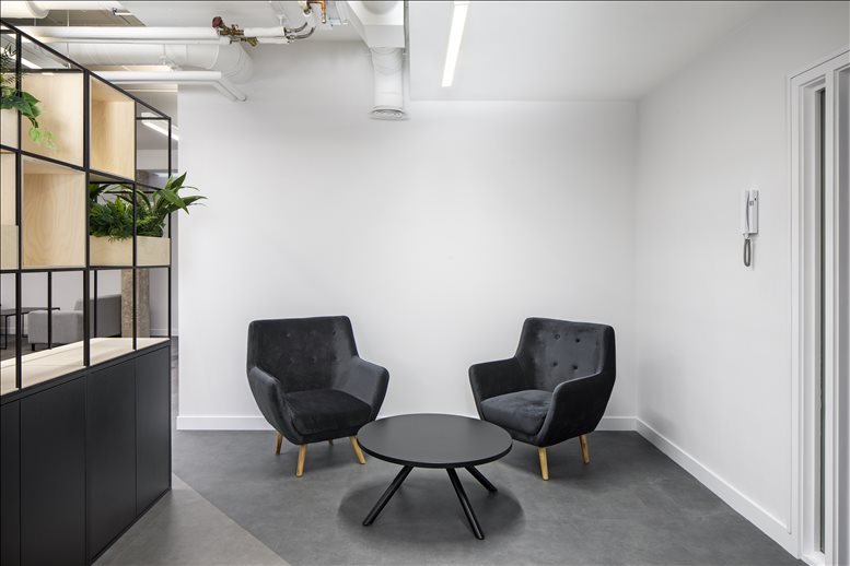 Old Street Office Space for Rent on 100 Bunhill Row