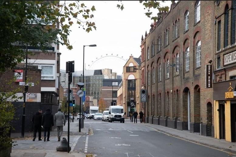 This is a photo of the office space available to rent on 156 Blackfriars Road